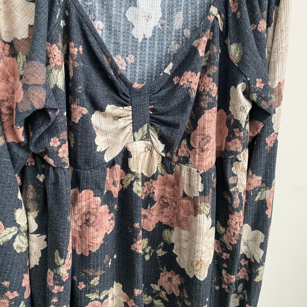 Torrid Sweetheart Cinched Babydoll Top Floral Women Size 2X Dark Romantic - Picture 5 of 8